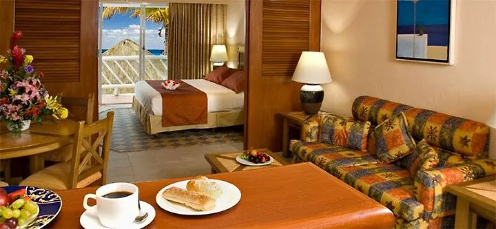 Sunscape Sabor Cozumel Hotel